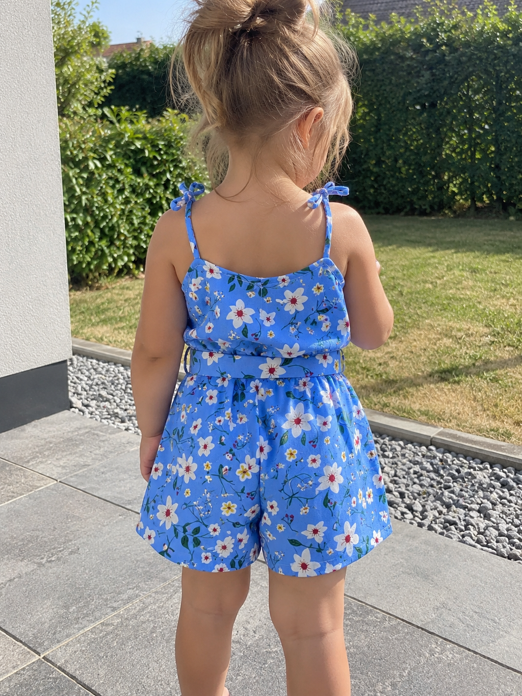 Combinaison-short fleurie bleue SHEIN fille – Taille 2/3 ans